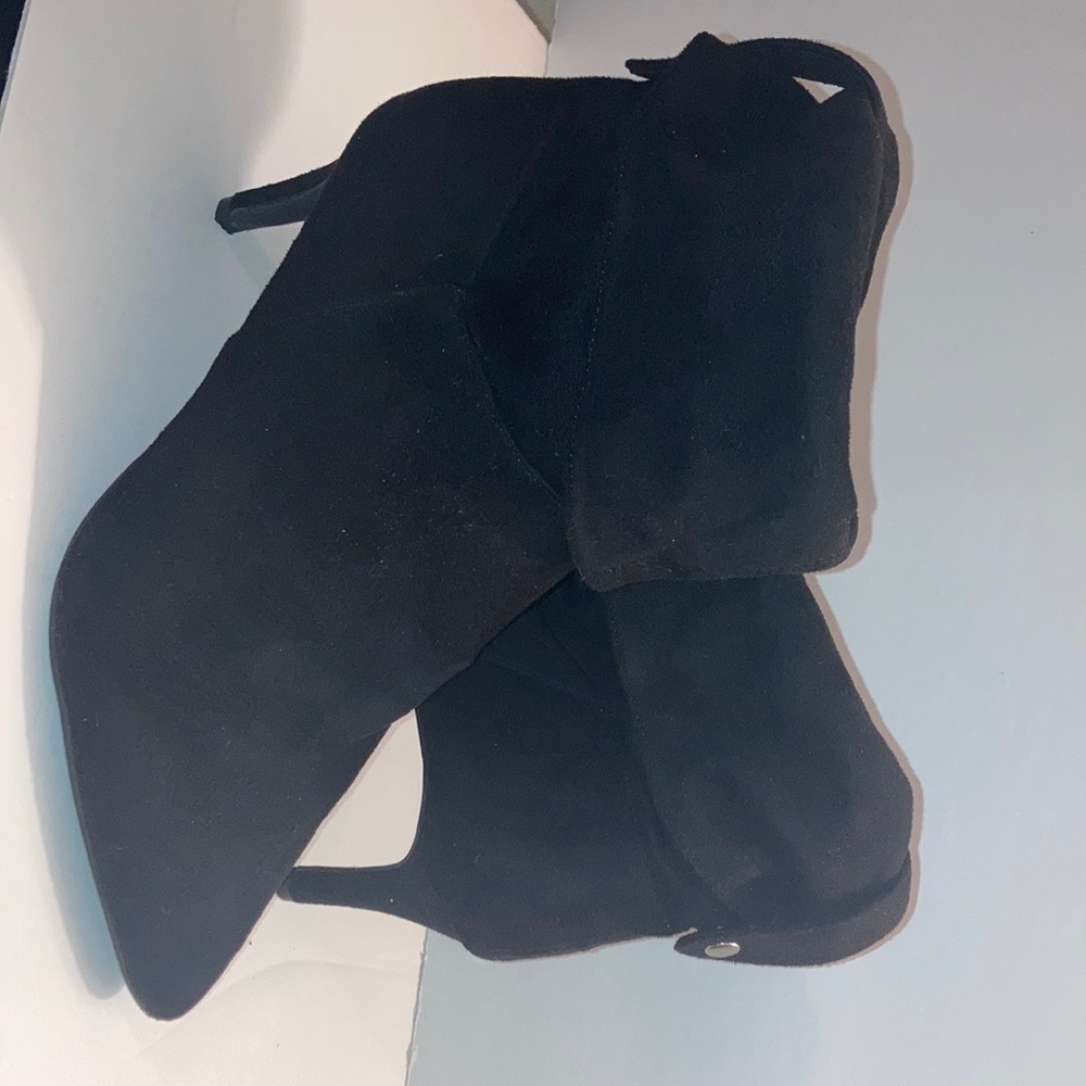 NWOT- Women’s black suede ankle boots with heels.